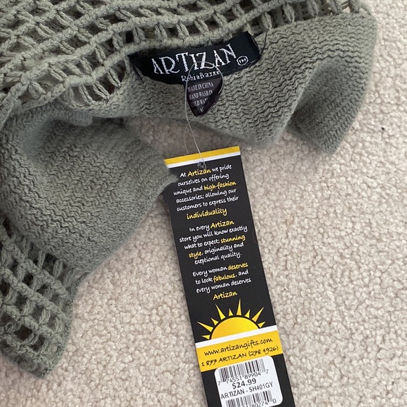 Artizan multifunctional shawl made with beautiful and soft wool - Picture 5 of 5